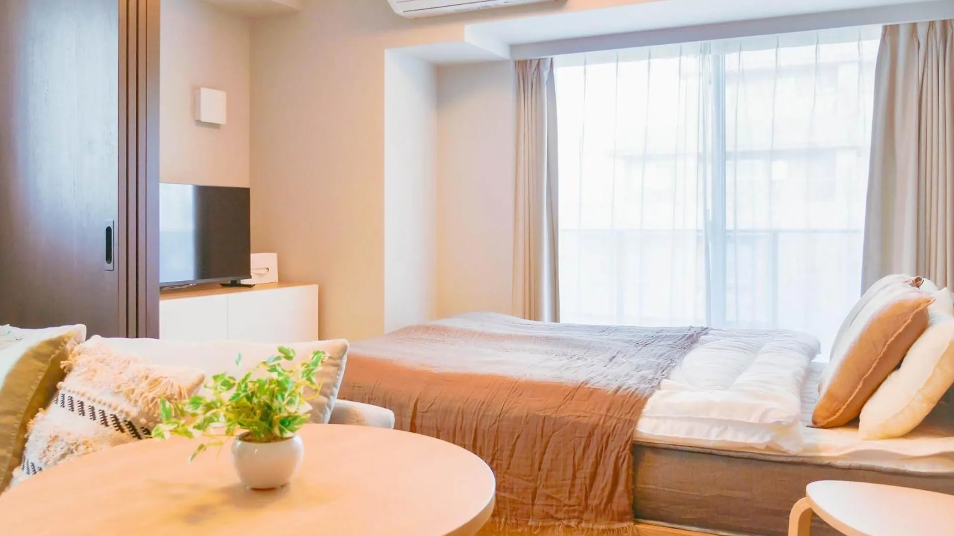 Triphome Nakano 1 Bedroom Tokyo Apartment